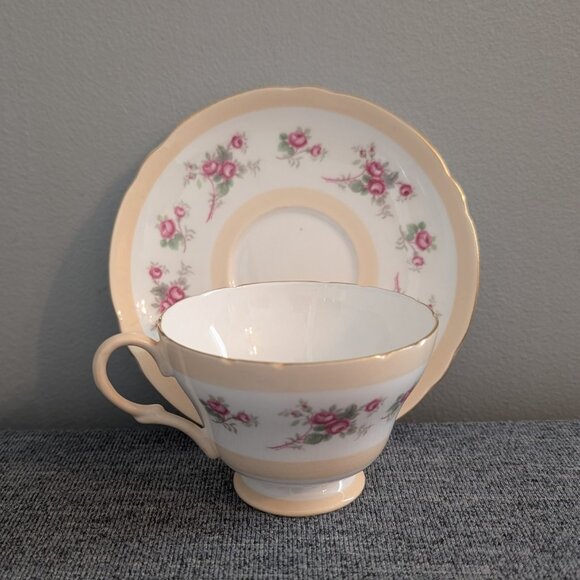 Shelley Other - Shelley China Cup & Saucer in Rose/Rosebud Floral Pattern with Peach/Cream Bands